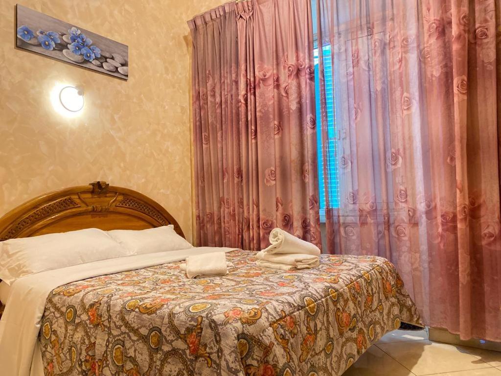 Botel Inn Roma Ngoại thất bức ảnh