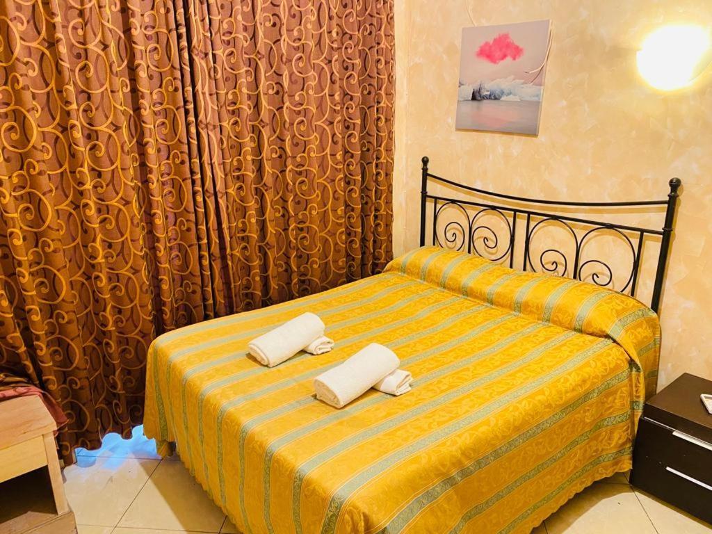 Botel Inn Roma Ngoại thất bức ảnh