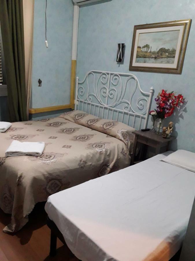 Botel Inn Roma Ngoại thất bức ảnh