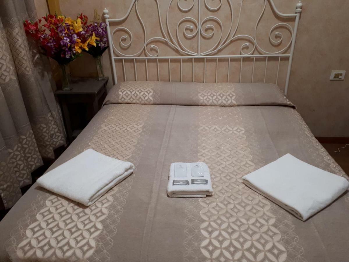 Botel Inn Roma Ngoại thất bức ảnh